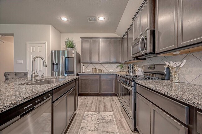 Photo - 24411 Skytrail Dr
