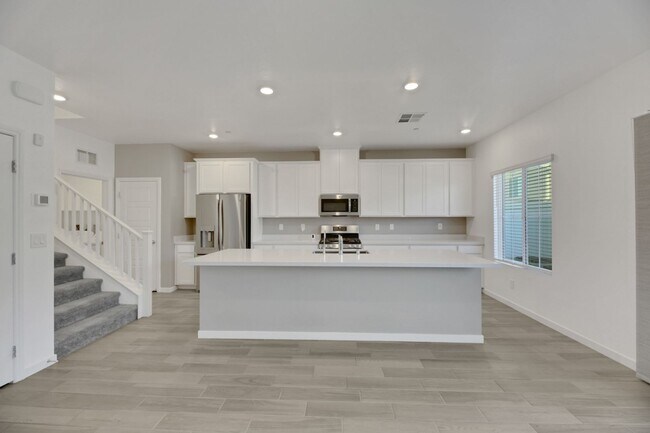 Photo - Beautiful Cadence Townhome!