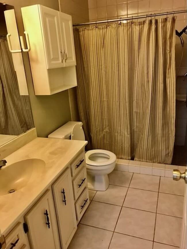 Photo - Garden home excellent condition