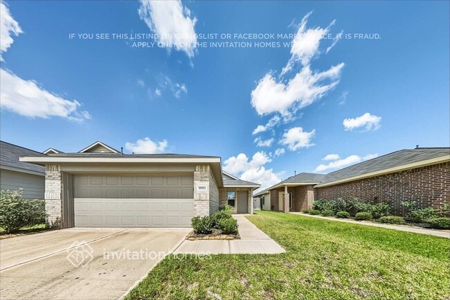 Building Photo - 18811 Charter Elm Dr