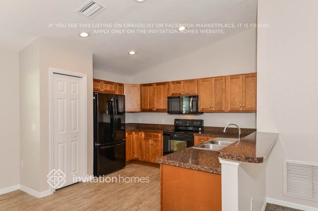 Photo - 2306 11th Ave E
