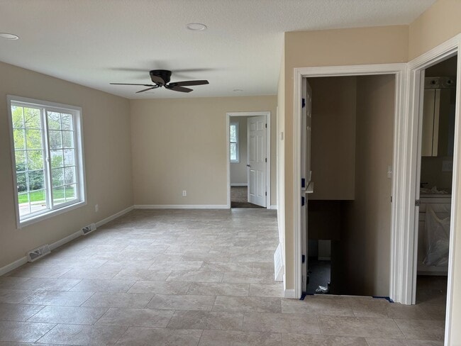 Photo - 3 Bedroom, 2.5 Bath Single Family Home w/2...
