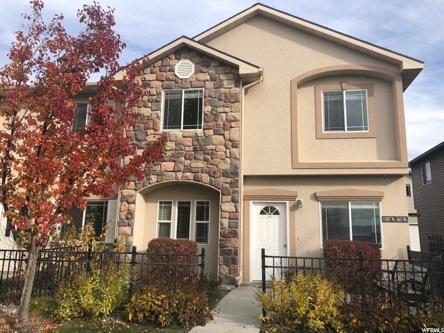 Building Photo - 1587 N 565 W