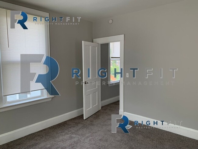 Photo - 1154 Atwood Ave