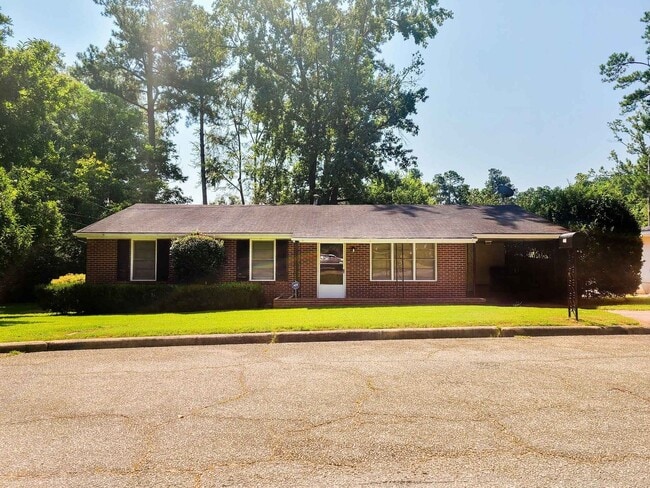 Building Photo - Rent Ready! National Hills Ranch Move in R... Rental
