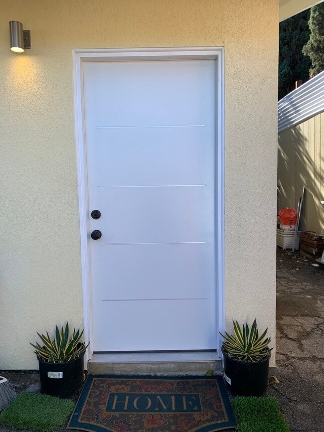 17351 Bullock St Apartments Unit STUDIO GUESTHOUSE Encino, CA