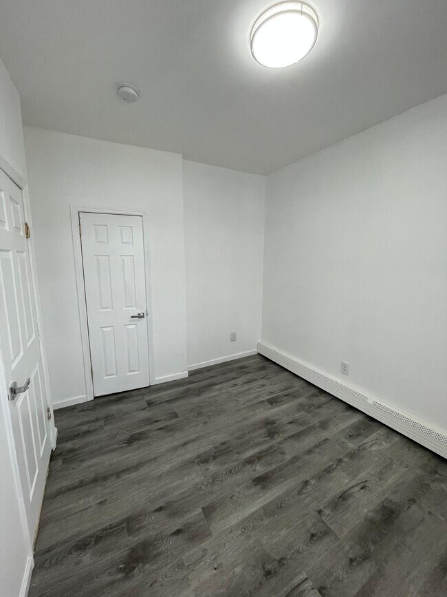 Photo - 22 Clifford St Unit Floor 2
