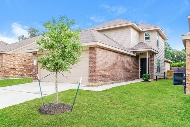 Photo - 352 Upper Creek Dr