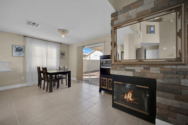 Photo - Solar Panels= No Nv Energy bill!! 3 Bed 2....