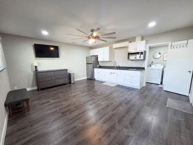 Photo - Private Studio | Utilities & Wi-Fi Included