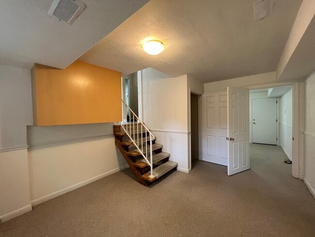 Photo - 6 Heathcote Av