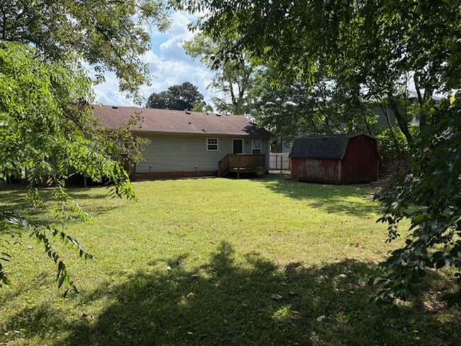 Photo - 1 BR-1BA Downtown Murfreesboro duplex