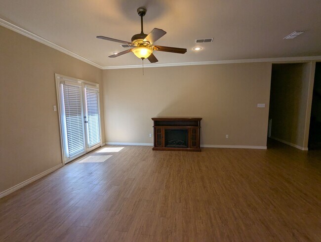 Photo - Prestigious 3/3/2 Home in Lubbock Cooper School District.