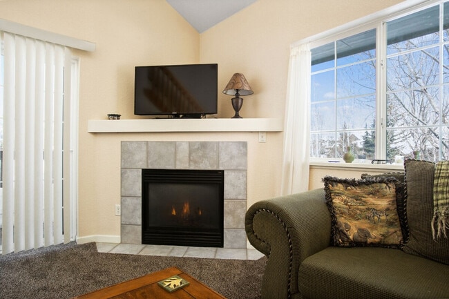 Building Photo - 1204 Mountain Village Cir