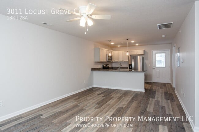 Photo - 3011 Locust Grv Ct Unidad 3