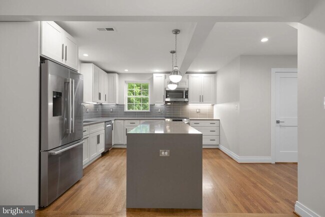 Photo - 4625 Rockwood Pkwy NW