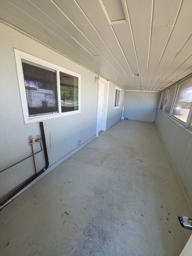 Photo - 2554 Beach Ln Unidad B