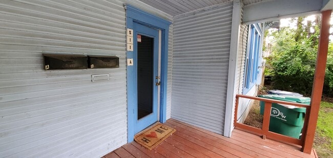 Photo - 511 W Sycamore St Unidad A