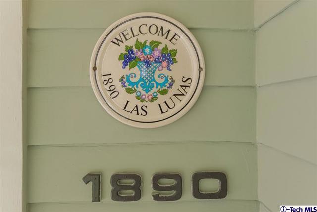 Photo - 1890 Las Lunas St