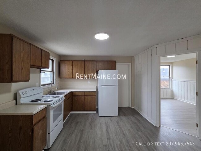 Photo - 132 Spring St Unit 5