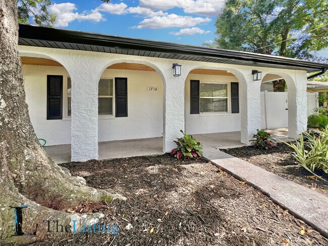 Photo - 1716 W Nassau St