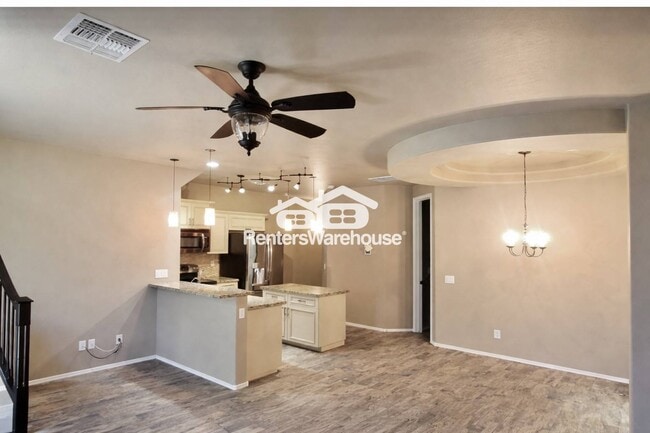 Photo - 2019 E Heartwood Ln