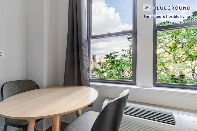 Photo - 45 W 81st St Unidad FL7-ID2004