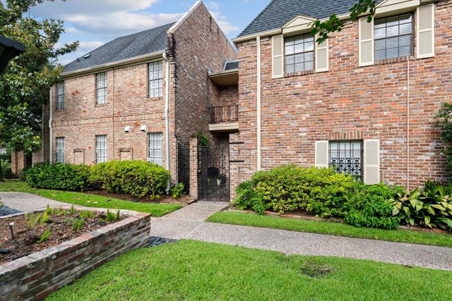 Photo - 4948 Post Oak Timber Dr Condo