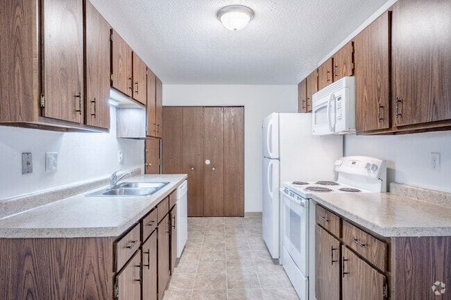 2BR, 1BA - 1000SF - Kitchen