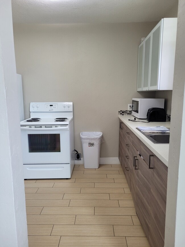 Photo - Roost Unit 4 - Furnished