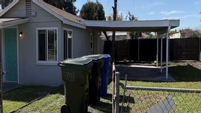 Photo - 7228 San Francisco St