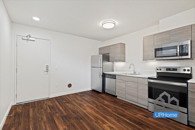 Photo - Modern 1- and 2-bedroom apartments await at Hollywood 12, right in the heart of Portland’s Hollyw...