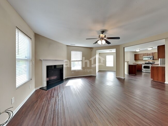 Photo - 1320 Perga Ct