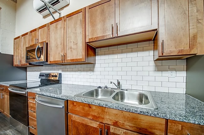 model kitchen - Lyon Apartments
