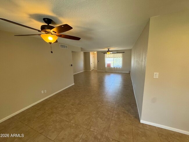 Photo - 2058 E Fremont Dr