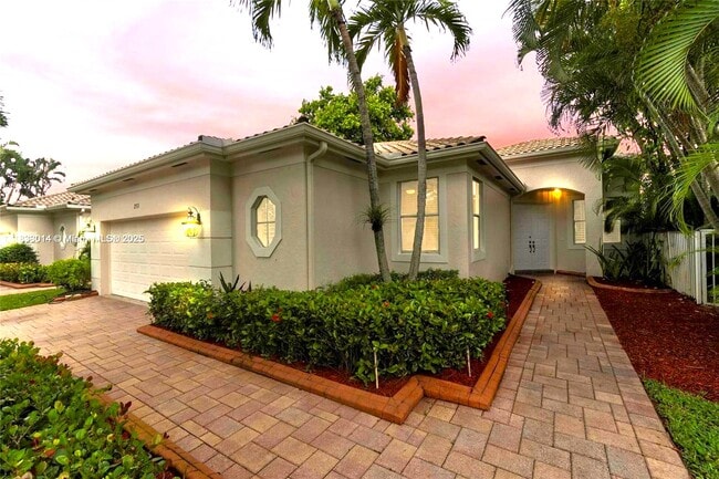 Photo - 2553 Bay Pointe Dr