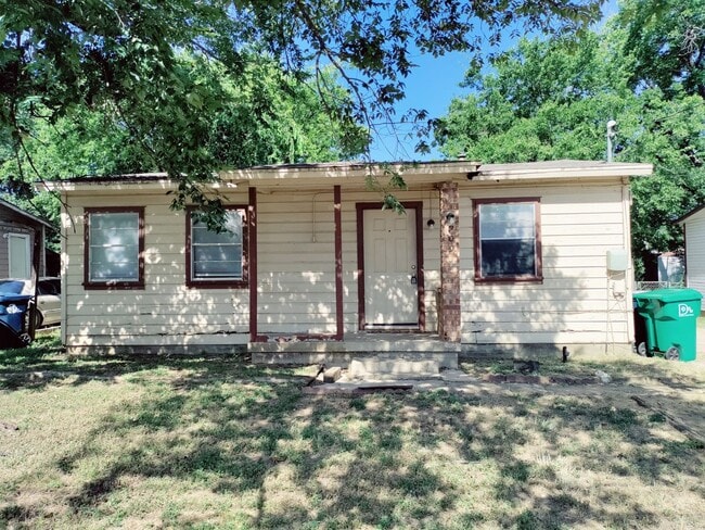 Building Photo - 909Rudde Rental