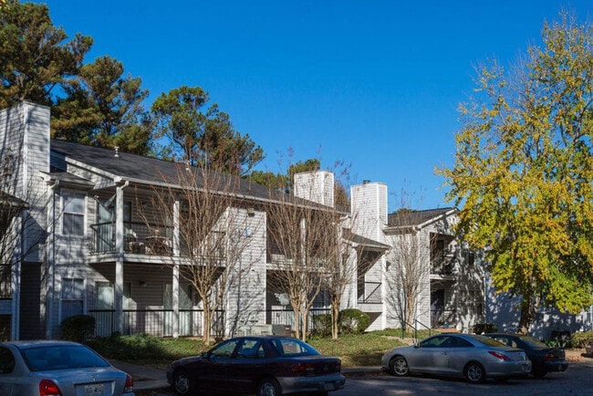 Building Photo - Covington Glen