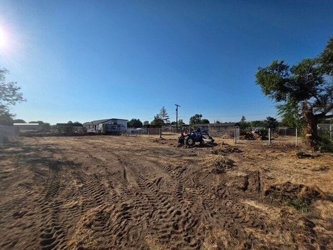 Photo - 2021 N Rd 48