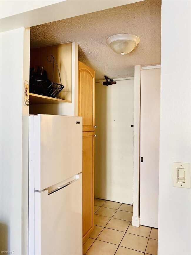 Photo - Studio, 1 bath Condo - 445 Seaside Avenue ...