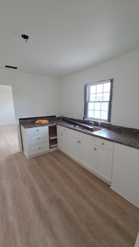 Photo - 1102 E Canal St