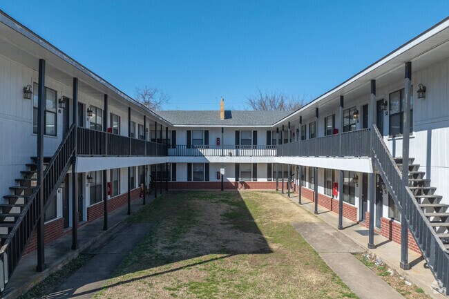 Sycamore Apartments