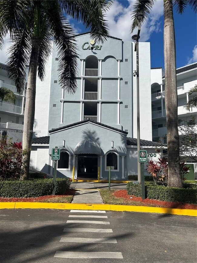 Photo - 10700 NW 66th St