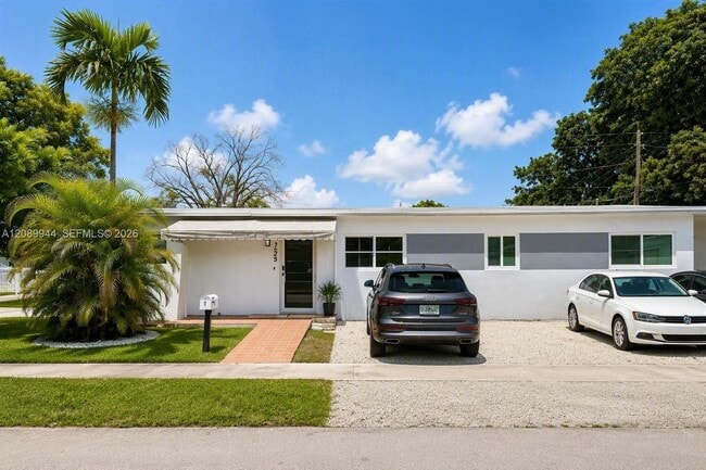 Building Photo - 1255 W 64th Terrace