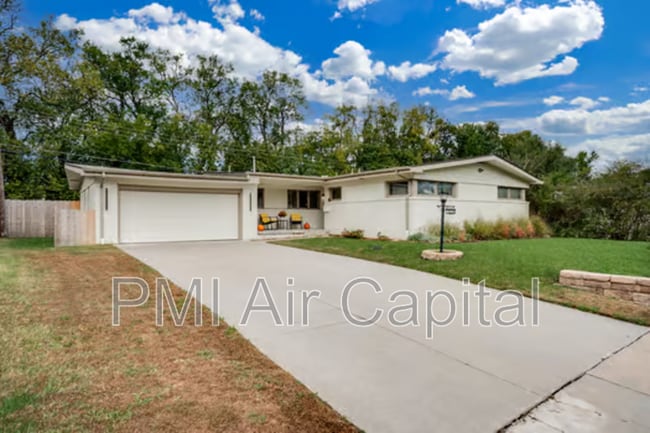 Building Photo - 1917 N Edgemoor St