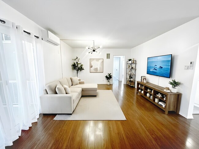 Photo - 445 E Magnolia Blvd Unit #101