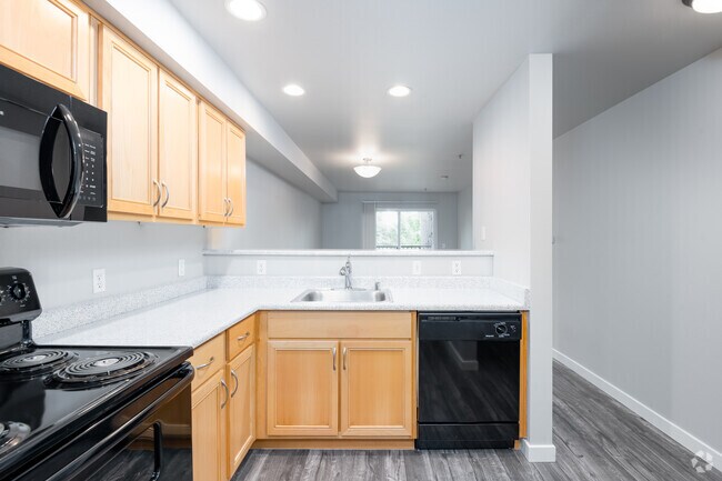 1BD, 1BA - 663SF
