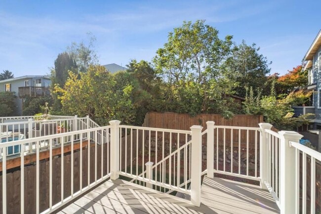 Photo - 3 bedroom in Seattle WA 98103