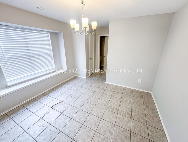 Photo - 2410 Richfield Dr