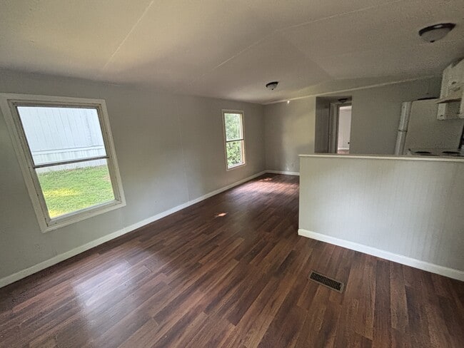 219 Cherry Tree Dr